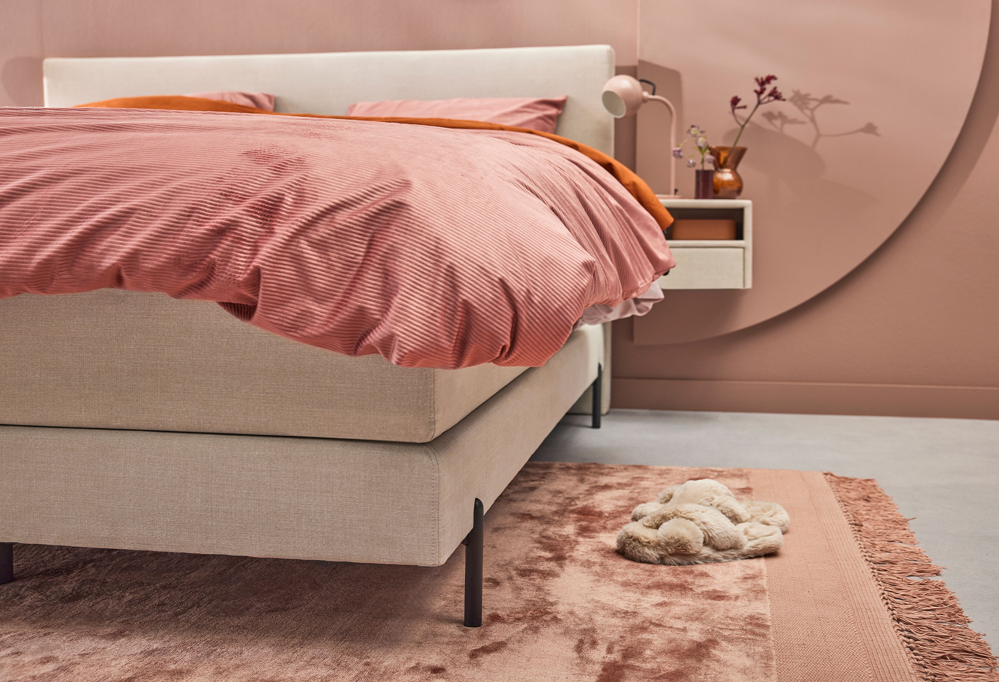 5. Boxspringbett Home 105