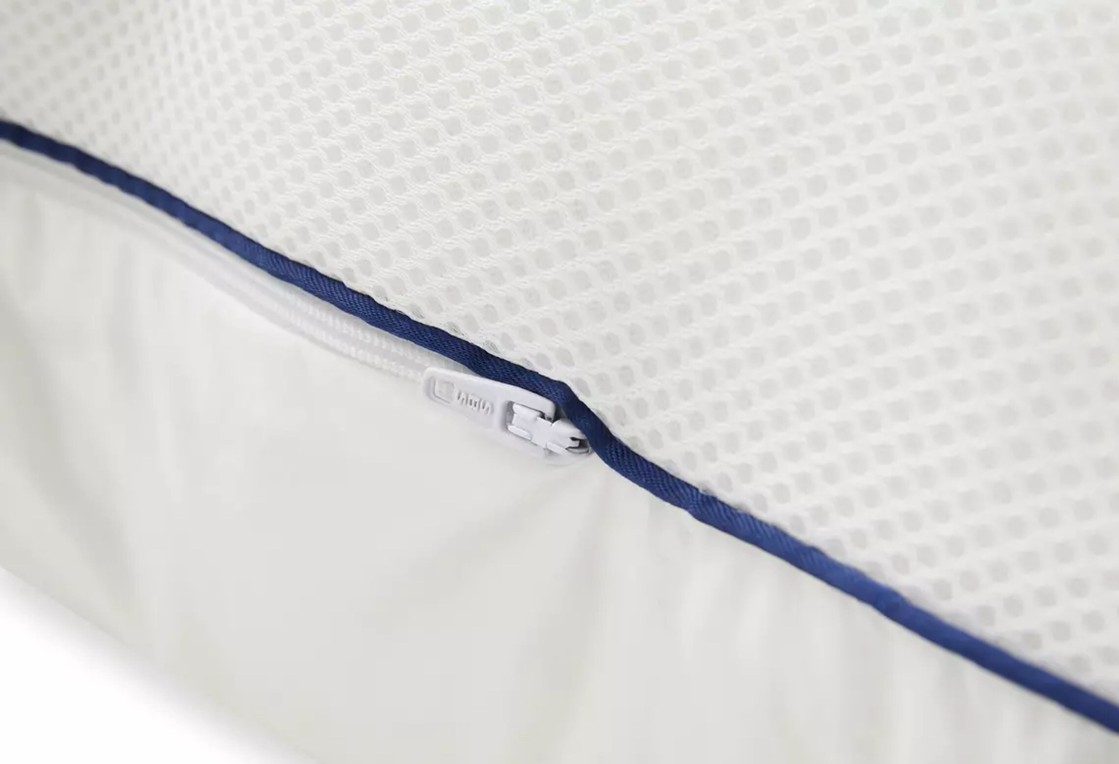Optimale Belüftung durch 3D-Mesh-Gewebe